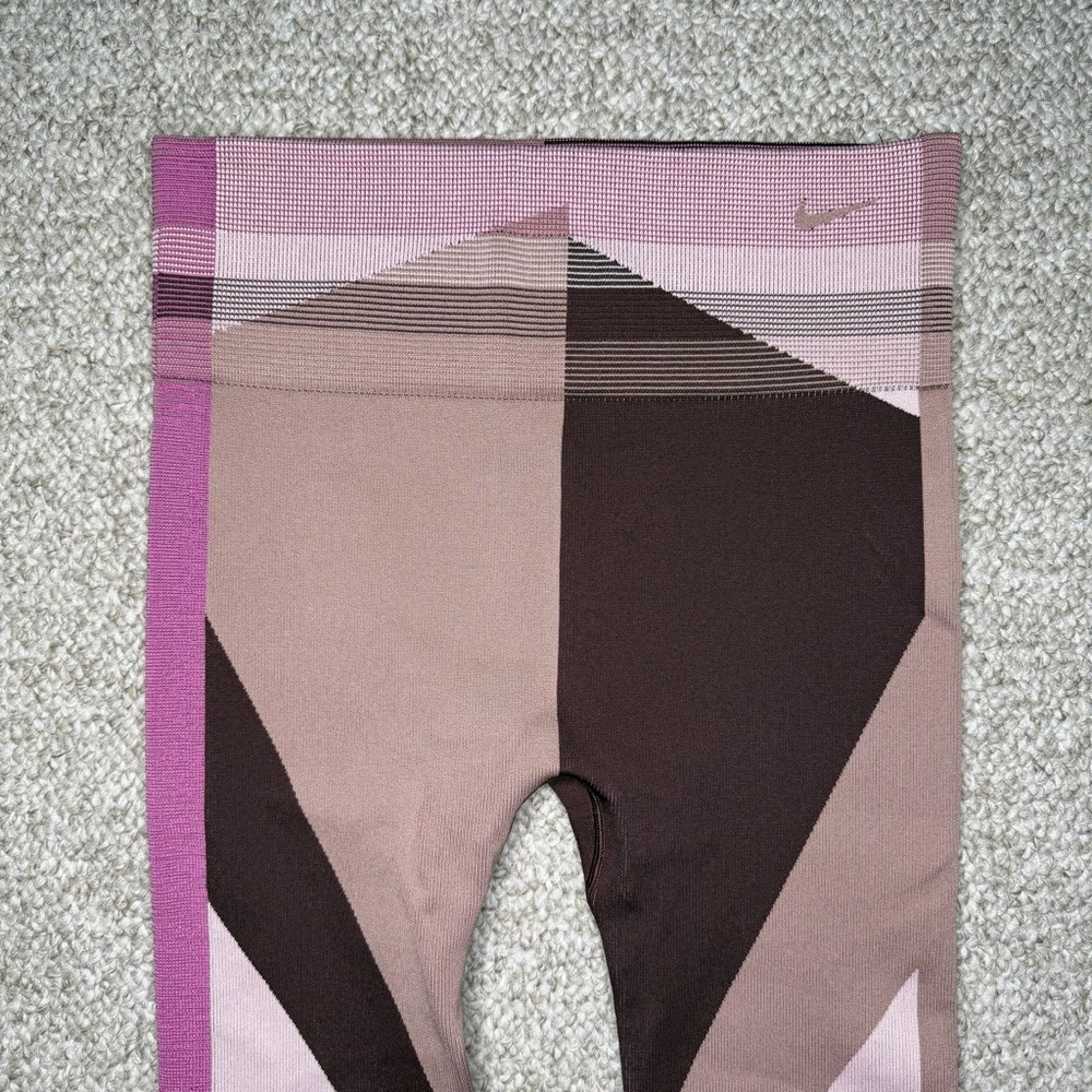 Nike Dri-Fit leggings - Picture 4 of 9
